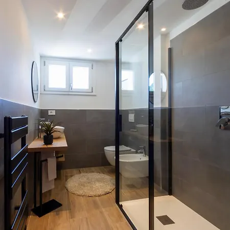 Apartamento Ariel Penthouse - In The Heart Of Domodossola