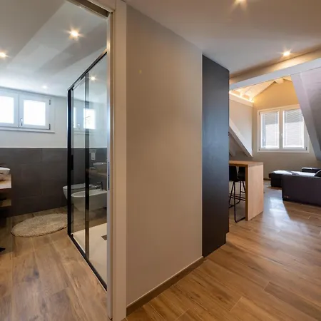 公寓 Ariel Penthouse - In The Heart Of *