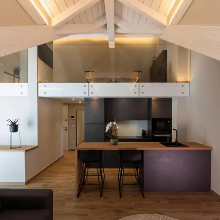 Ariel Penthouse - In The Heart Of *